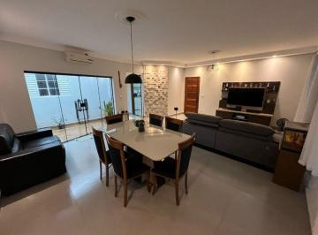 Casa · 50m² · 3 Quartos · 2 Vagas · Casa à venda em Rio das Pedras, Jardim Dona Antonieta, com 3 quartos, com 50 m²