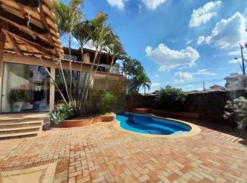 Casa · 243m² · 3 Quartos · 2 Vagas · Casa à venda em Piracicaba, Parque Santa Cecília, com 3 quartos, com 243 m²