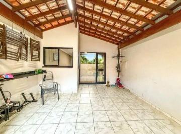 Casa · 94m² · 3 Quartos · 2 Vagas · Casa à venda em Piracicaba, Água Branca, com 3 quartos, com 94 m²