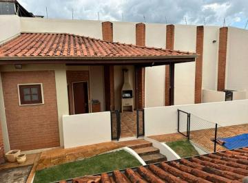 Casa · 147m² · 3 Quartos · Casa para alugar em Piracicaba, Santa Rosa, com 3 quartos, com 147 m²