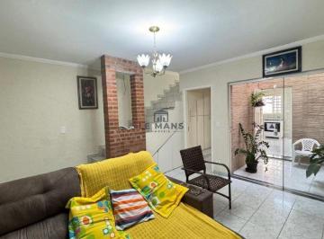 Casa · 132m² · 2 Quartos · 2 Vagas · Casa à venda em Piracicaba, Vila Rezende, com 2 quartos, com 132 m²