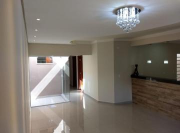 Casa · 170m² · 3 Quartos · 2 Vagas · Casa à venda em Piracicaba, Água Branca, com 3 quartos, com 170 m²