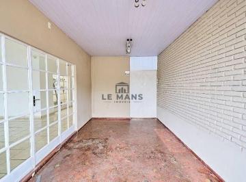 Comercial · 155m² · 1 Quarto · 3 Vagas · Casa comercial para locação no bairro Centro em Piracicaba/SP