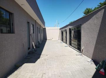 Casa · 35m² · 1 Quarto · 1 Vaga · Casa para alugar em Piracicaba, Campestre, com 1 quarto, com 35 m²