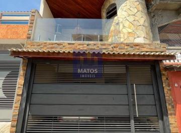 Casa de 3 quartos, Carapicuíba · Lindo Imóvel rico em detalhes de acabamento localizado em condomínio totalmente residencial;