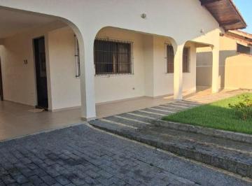 Casa de 2 quartos, Peruíbe · Casa com 2 quartos e área gourmet em Peruíbe.