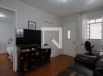 Esta casa oferece uma combinação perfeita de conforto e localização privilegiada · Casa à Venda - Santana, 4 Quartos, 213 m2