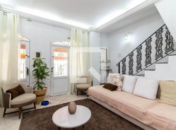 Esta encantadora casa localizada na vibrante cidade de São Paulo é uma oportunid · Casa à Venda - Água Fria, 2 Quartos, 170 m2