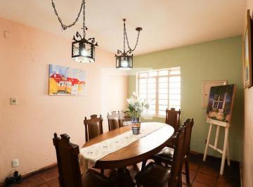 Em busca de uma espaçosa casa no Parque Mandaqui? Esta é uma excelente escolha!  · Casa à Venda - Mandaqui, 4 Quartos,  160 m2