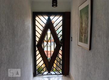 Casa · 220m² · 3 Quartos · 2 Vagas · Casa à Venda - Água Fria, 3 Quartos, 220 m2