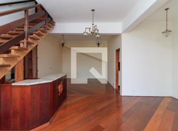 Descubra a casa dos seus sonhos na charmosa Vila Bela! Com uma área de 300 metro · Casa à Venda - Vila Prudente, 3 Quartos, 300 m2