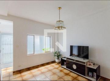 Localizada no charmoso bairro do Cambuci, esta espaçosa casa oferece um ambiente · Casa à Venda - Cambuci, 4 Quartos, 178 m2