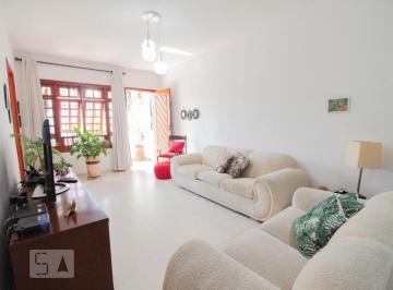 Casa · 300m² · 4 Quartos · 2 Vagas · Casa à Venda - Água Fria, 4 Quartos, 300 m2