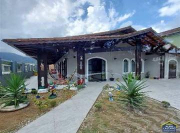 Casa · 259m² · 4 Quartos · 3 Vagas · Isolada, de esquina, Piscina, 4 dorms, Flórida!! - Cód: ACT2562