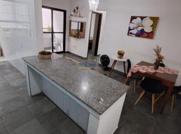 Apartamento · 67m² · 2 Quartos · 1 Vaga · Apartamento 2 dorms - Varanda - Apenas 400mts da Praia na Guilhermina!