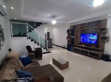 Casa · 121m² · 3 Quartos · 2 Vagas · Casa em Vila Caiçara - Praia Grande, SP