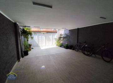 Casa · 129m² · 3 Quartos · 2 Vagas · Sobrado com 3 dorms - Caiçara - Pertinho da Praia! Financia!