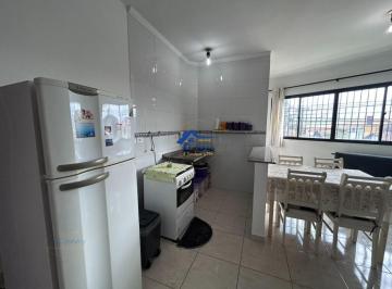 Apartamento · 41m² · 1 Quarto · Linda Kitnet na Ocian - Apenas 600mts da Praia!!