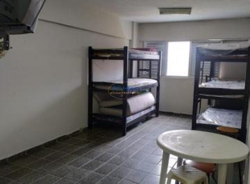 Apartamento · 32m² · 1 Quarto · 1 Vaga · Linda Kitnet - 150mts do mar. Na Vila Mirim..