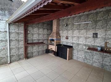 Casa · 150m² · 2 Quartos · 2 Vagas · Lindo Sobrado com 2 dorms na ocian - 750mts da praia!! Financia!