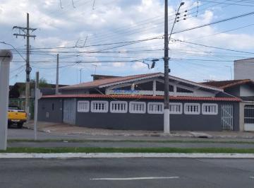 Casa · 136m² · 2 Quartos · 2 Vagas · Casa 2 dorms no Caiçara - Podendo ser Residencial ou Comercial! Financia!