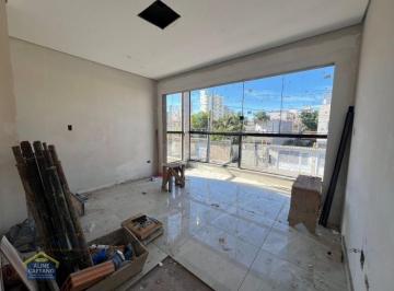 Casa · 93m² · 3 Quartos · 1 Vaga · Sobrado de Condomínio em Guilhermina - 3 dorms lado Praia e Parcela Direto!
