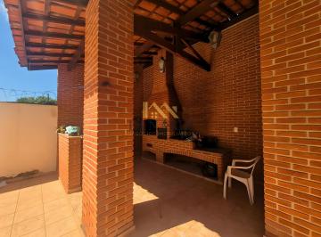Casa de 3 quartos, Sorocaba · Sobrado Amplo na Vila Jardini – 3 Quartos (1 Suíte com Banheira) e Área Gourmet