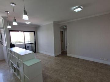 Apartamento de 2 quartos, São Paulo · Apartamento reformado, 2 dormitórios, uma suite e duas vagas no Condomínio Saints Lois em Santo Amar