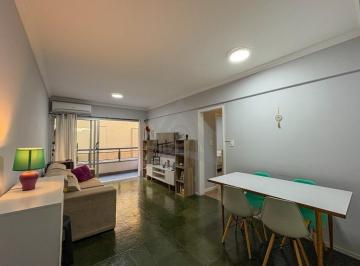 Apartamento · 72m² · 2 Quartos · 1 Vaga · Apartamento à venda em Campinas, Taquaral, com 2 quartos, com 72 m², Edifício Luciano