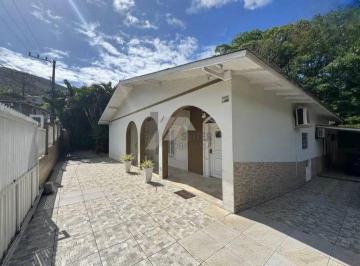Casa · 450m² · 3 Quartos · 2 Vagas · Casa 3 quartos venda Itacorubi