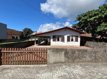 Casa · 129m² · 3 Quartos · 4 Vagas · Casa com 3 quartos à venda em Itapoá, Terreno amplo 386m² no Centro – 500m da praia