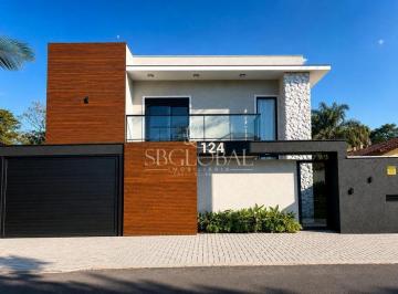 Casa · 260m² · 5 Quartos · 2 Vagas · Sobrado de Alto Pradrão com Móveis Planejados, Piscina, 05 Dormitórios e Espaço para Academia em Ita