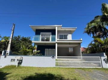 Casa · 208m² · 3 Quartos · Sobrado com piscina, 03 dormitórios e móveis planejados na Barra do Saí em Itapoá SC!