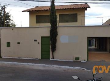 Casa · 318m² · 4 Quartos · 5 Vagas · Casa 4 quartos Piscina Varanda Pq Anhanguera