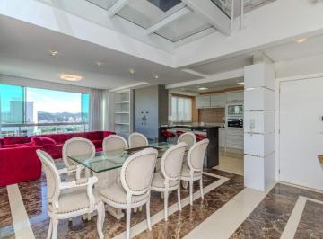 Apartamento · 260m² · 4 Quartos · 4 Vagas · cobertura com 4 suítes para locação no Jardim Atlântico Residence