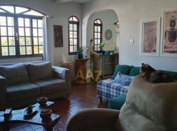 Casa · 300m² · 3 Quartos · 3 Vagas · Casa com 3 quartos, 300 m² de área total à venda, Jardim das Vertentes