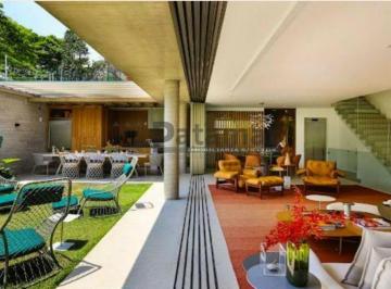 Casa · 700m² · 3 Quartos · 4 Vagas · Casa a Venda em Condominio com 3 quartos e 4 vagas de garagem no Brooklin