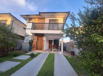 Casa · 127m² · 3 Quartos · 2 Vagas · Excelente Casa no Ribeirão da Ilha 3 Suites