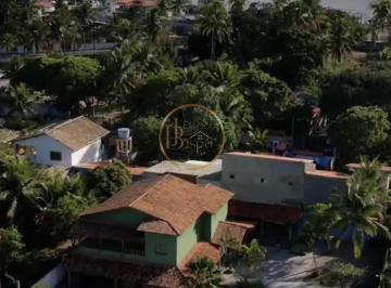 Casa · 200m² · 5 Quartos · 5 Vagas · Casa à Venda na Praia da Costa, Canavieiras: 5 Dorms, R$450mil