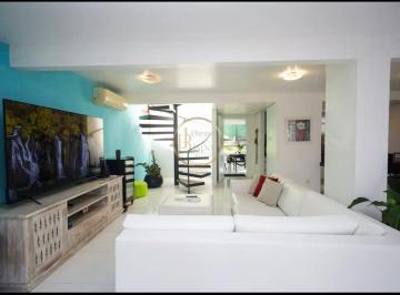 Casa · 109m² · 2 Quartos · 1 Vaga · Casa à Venda em Campinho, Porto Seguro: 2 Suítes, 109m², R$850mil