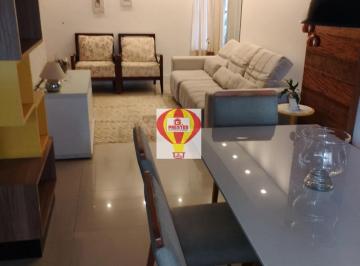 Casa · 3 Quartos · 2 Vagas · Sobrado Mobiliado em Condomínio