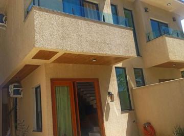 Casa de 2 quartos, Bombinhas · Casa com 2 quartos e 74 m², 193 M2 TOTAL em aluguel em Bombinhas