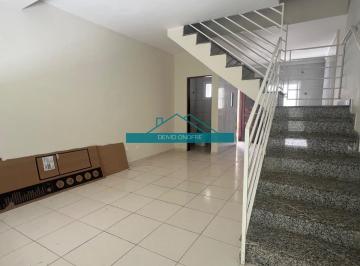 Imagem do Imóvel · Sobrado com 02 suítes disponível para locação definitiva Caraguatatuba Bairro Aruan