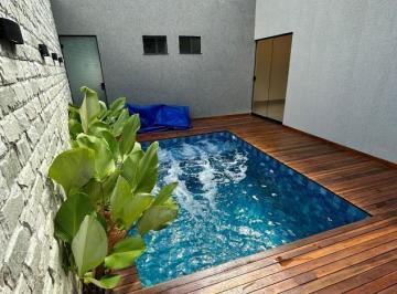 Casa · 150m² · 3 Quartos · 2 Vagas · Casa 3Q sendo 1 suite localizada no bairro Chácaras Americanas (Ao lado do Bairro de Lourdes)