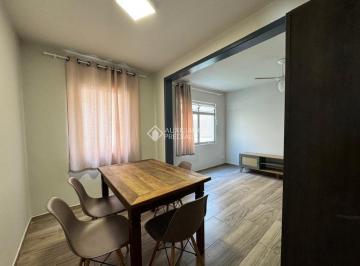Apartamento · 41m² · 2 Quartos · 1 Vaga · Apartamento 2 quartos totalmente reformado com vaga de garagem em Barreiros - São José