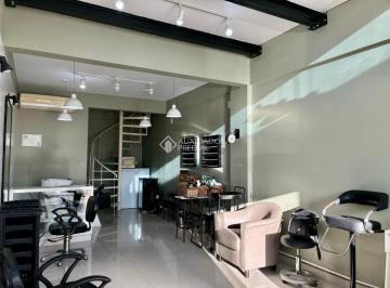 Comercial · 80m² · 2 Vagas · Loja com 2 pavimentos na Carvoeira junto à UFSC