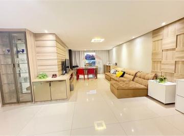 Apartamento · 125m² · 4 Quartos · 2 Vagas · Espaçoso 4/4, 2 garagens para locação no Costa Azul.