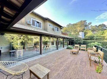 202604291712472200.jpg · Casa para Locação em Carapicuíba, Granja Viana, 3 dormitórios, 1 suíte, 4 banheiros, 3 vagas