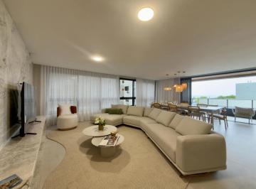 Apartamento · 193m² · 4 Quartos · 3 Vagas · Apartamento Alto Padrão com 3 Suítes a 100m do Mar | Edifício Aquarela