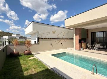 Casa · 180m² · 3 Quartos · 4 Vagas · Construída para morar, planejada em todos os detalhes, espetácular!